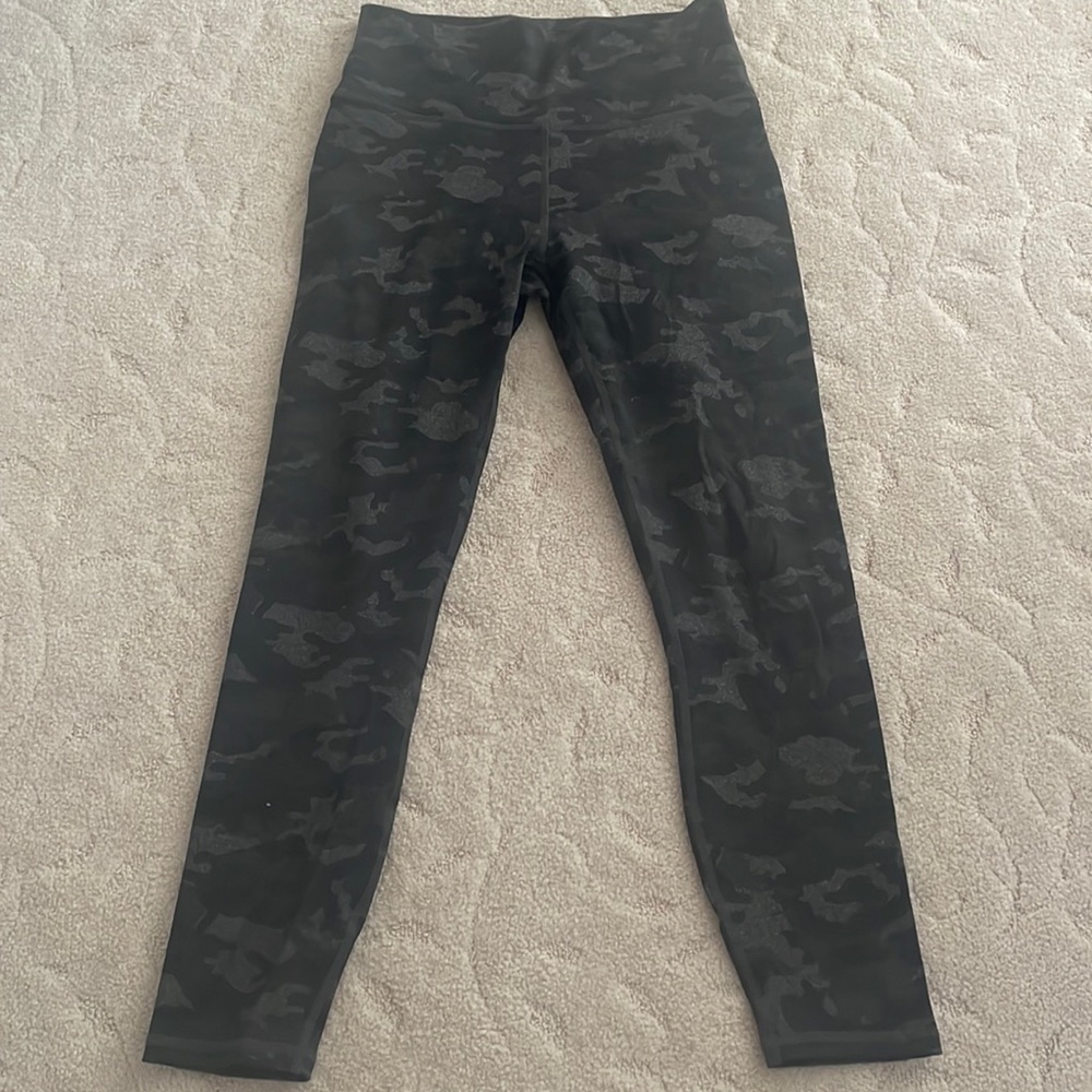 Fabletics Define PowerHold Mid-Rise Legging in Charcoal Camo